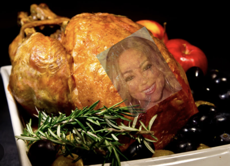 Here she is comes! Mariah Carey is defrosting for this upcoming Christmas season! 